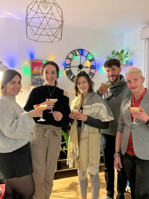 Lyon: Cocktail workshop directly at your place of stay - The Experience from a Guest’s Perspective