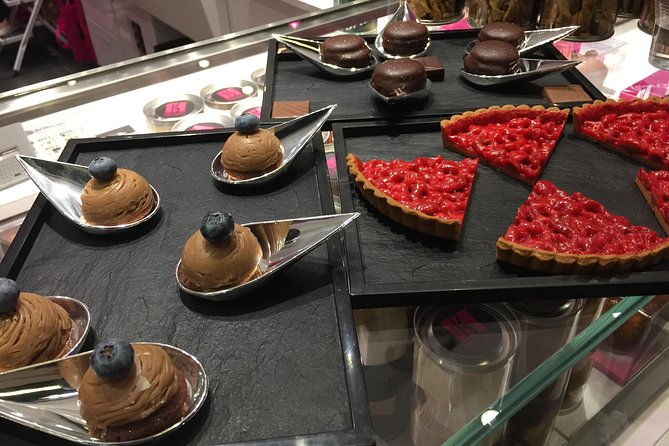 lyon-paul-bocuse-market-food-tour