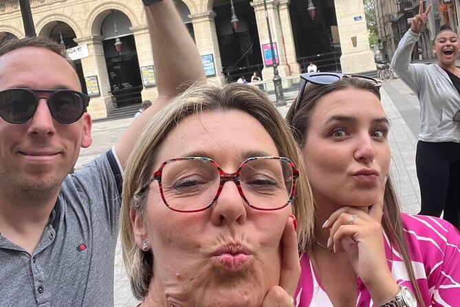 lyon-scavenger-hunt-and-sights-self-guided-tour