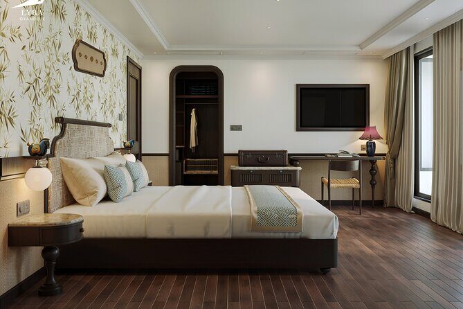 Lyra Cruise Halong Lan Ha Bay 2 Day 1 Night Trip - FAQ