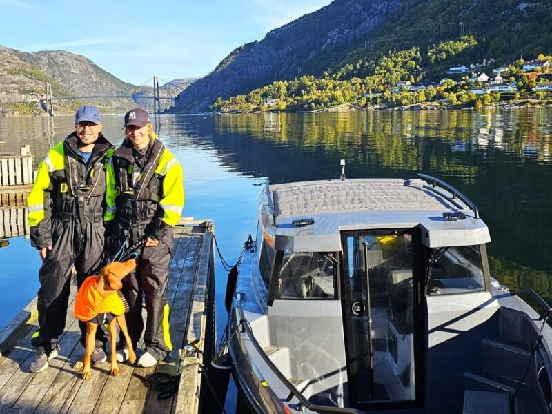 lysefjord-boat-safari-to-preikestolen-from-forsand-2