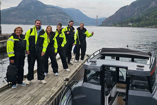 lysefjord-boat-safari-to-preikestolen-from-forsand