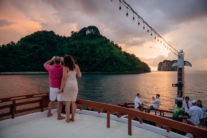 M/Y Lalida Sunset Dinner Cruise in Krabi - FAQ