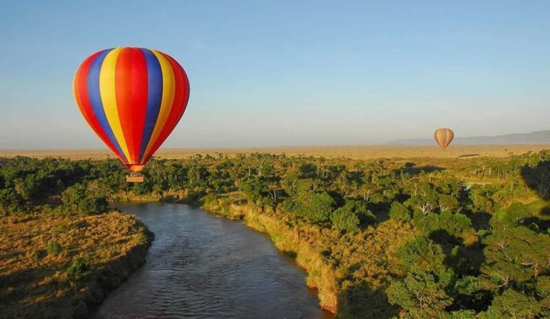 Maasai Mara: Hot Air Balloon Safari with Breakfast - Wildlife Viewing from Above