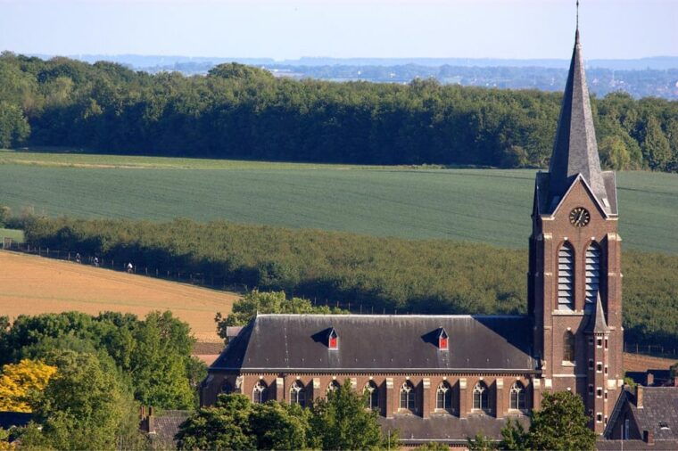 maastricht-in-1-day-walking-tour-with-digital-guide