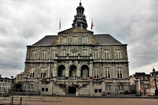 maastricht-private-walking-tour-with-a-professional-guide