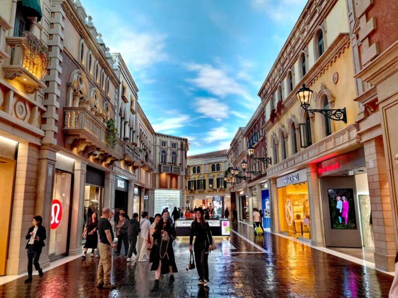 Macau: Hidden Gems Evening Food Tour with Local Guide - Practical Details and What to Expect