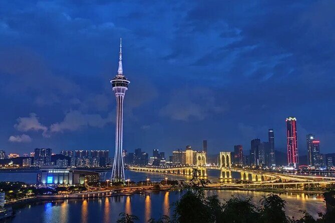 Macau Night City TourPrivate Limo Tour with Driver-Guide - An In-Depth Look at the Macau Night Tour