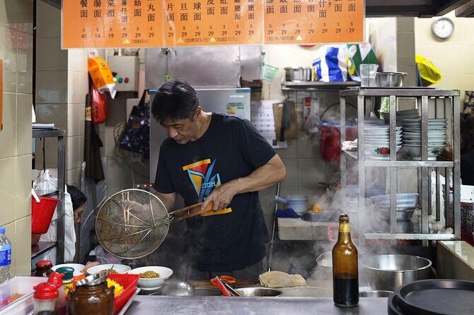 Macau: Private Historic City Tour with Local Food Tasting Tour - Discover Macau’s Historic Charm and Modern Marvels