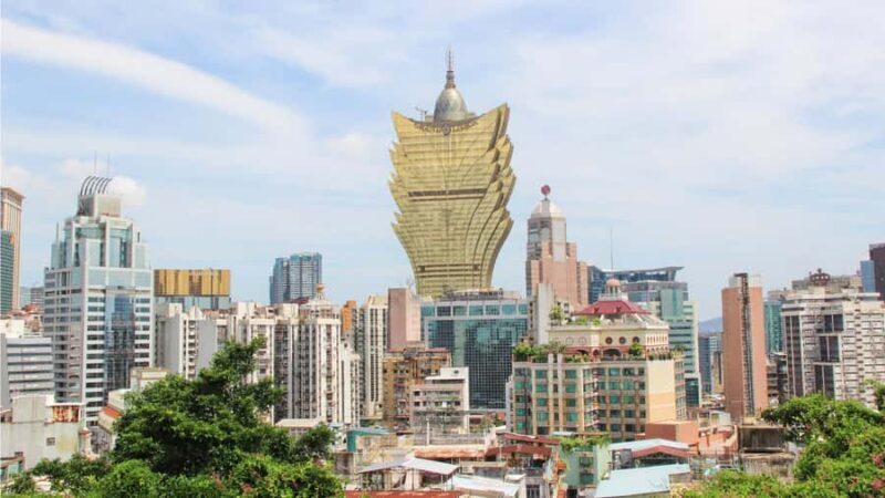 Macau: Private Historic City Tour with Michelin Food Tasting - Exploring Macaus Charm: A Detailed Review of the Private Historic City Tour with Michelin Food Tasting