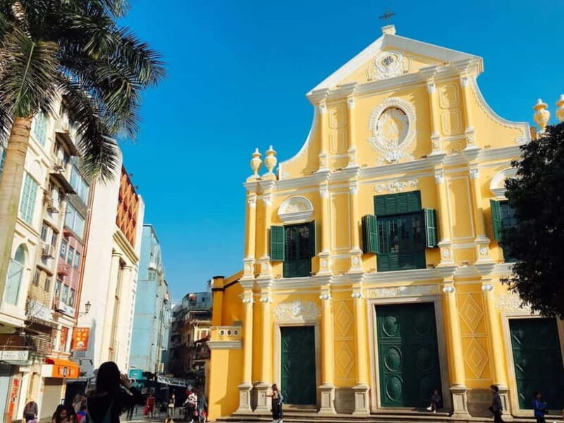 MacauPrivate Sightseeing Tour with Local Driver-Guide - Who Should Consider This Tour?