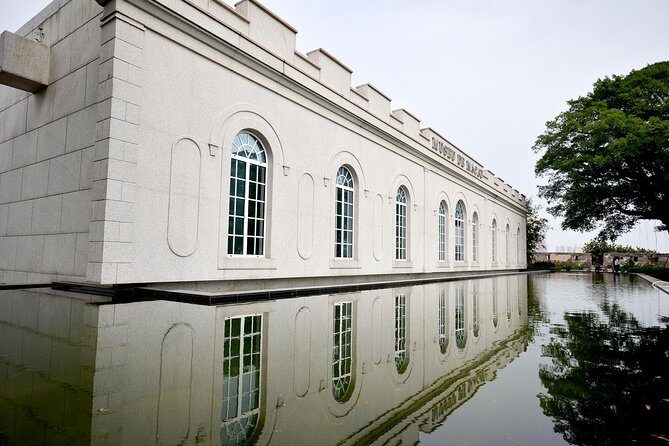 Macau's World Heritage Sites Tour with 1-way Ferry and Pickup from Hong Kong - FAQ