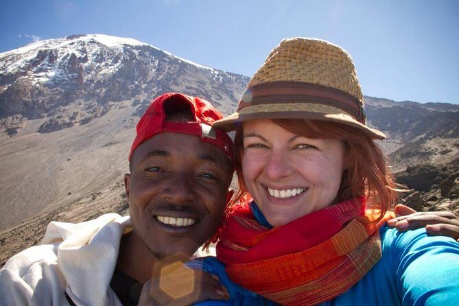 Machame Route 6 days 5 Nights/Kilimanjaro Climb - Food and Accommodation: Comfort in the Wilderness