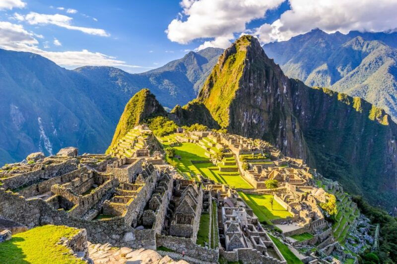 machu-picchu-2-hour-small-group-guided-tour