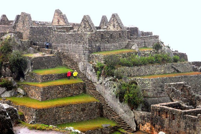 machu-picchu-and-huayna-picchu-by-train-2-days-2