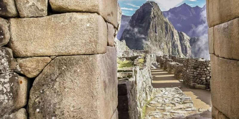 machu-picchu-and-sacred-valley-2-day-tour-2