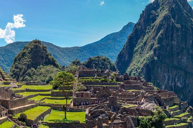 machu-picchu-full-day-group-services