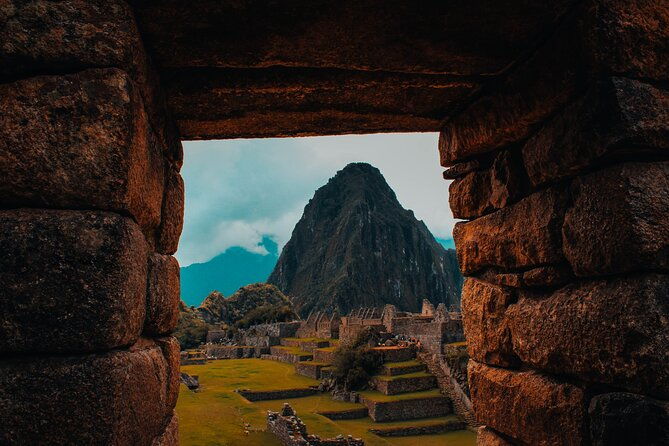 machu-picchu-full-day-tour-with-a-private-guide