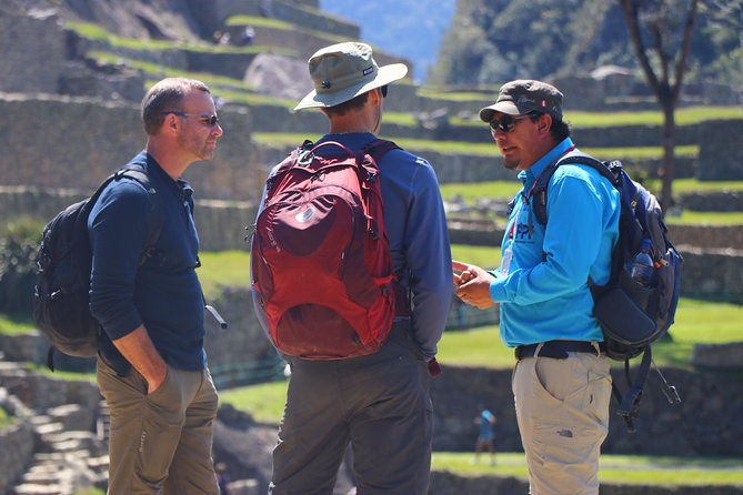 machu-picchu-group-guiding-service