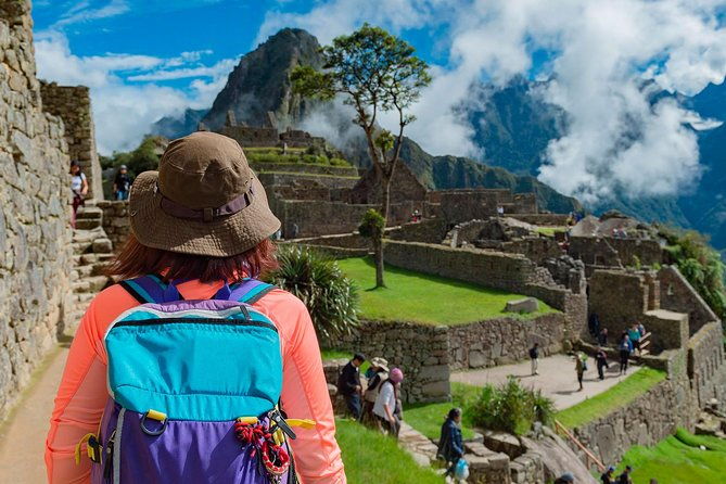 machu-picchu-private-guided-tour-from-aguas-calientes