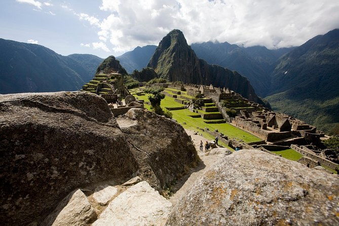machu-picchu-private-tour-guided-and-observatory-train-from-cusco