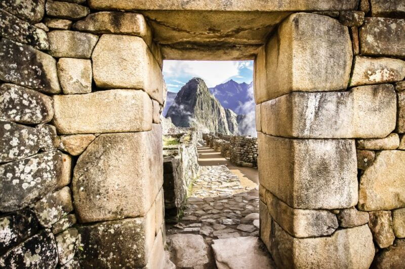 machu-picchu-ruins-machu-picchu-mountain-official-tickets