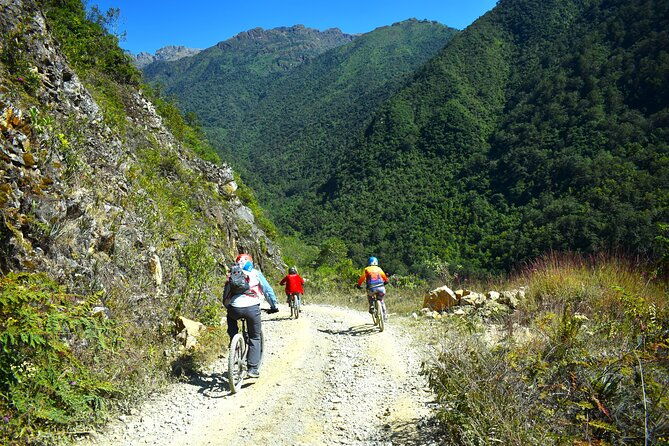 machu-picchu-tour-4-days-the-lost-adventure-in-the-inca-jungle