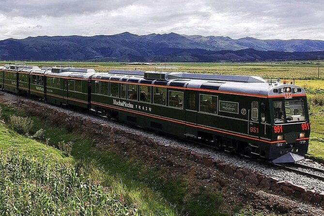 machu-picchu-tour-huayna-picchu-mountain