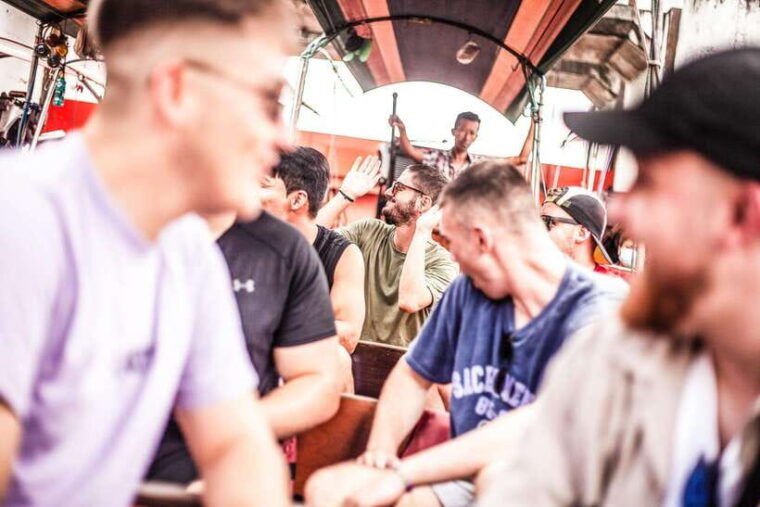 mad-monkey-bangkok-canal-tour