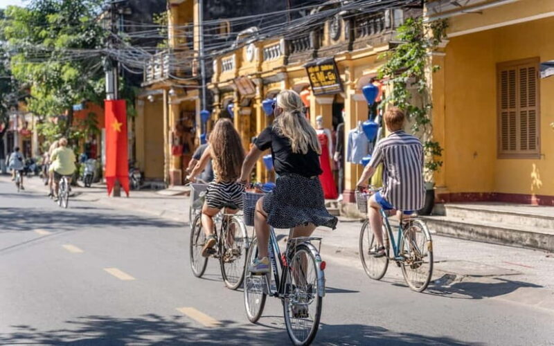 Mad Monkey Hoi An: Bicycle Tour - An In-Depth Look at the Hoi An Bicycle Tour Experience
