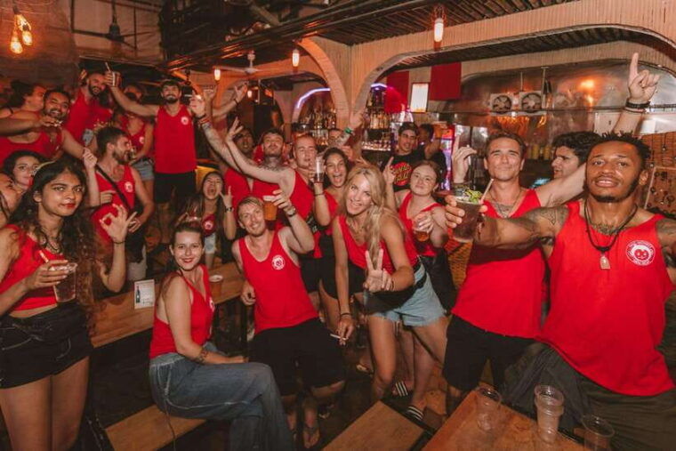 mad-monkey-siem-reap-pub-crawl