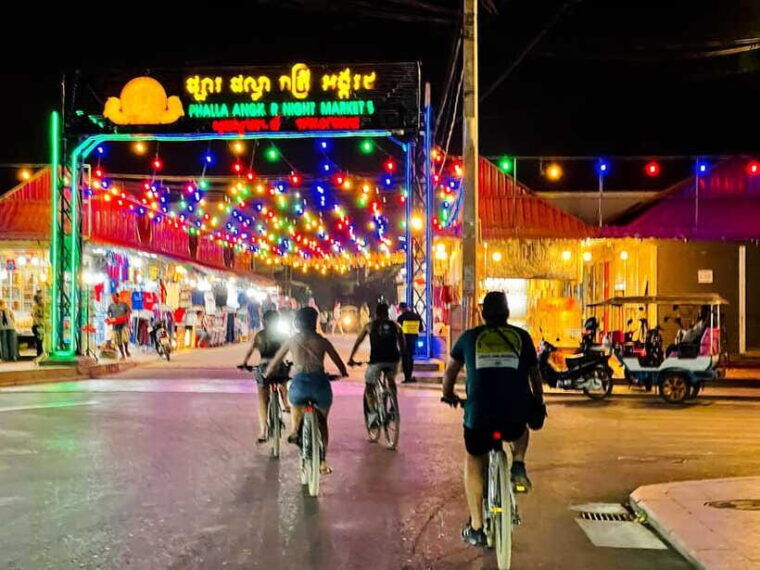 mad-monkey-siem-reap-sunset-countryside-cycling-tour