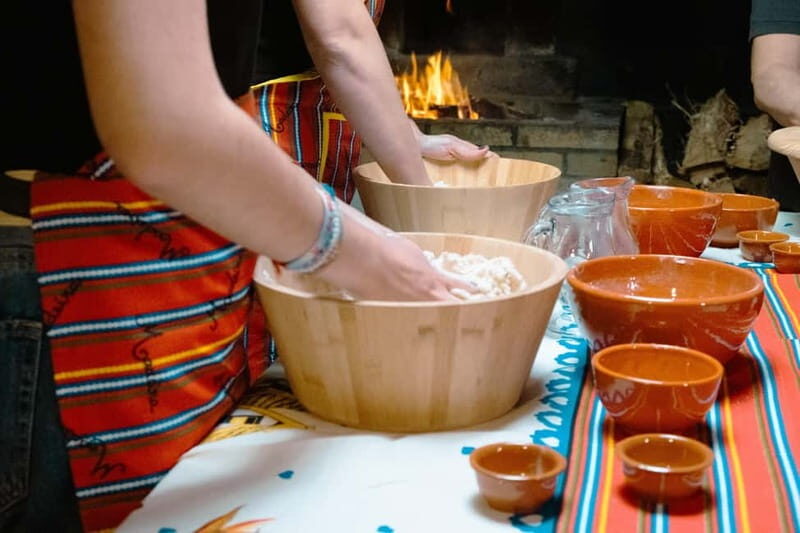 Madeira: Bolo do Caco Workshop with a Local Family - A Taste of Madeira: Bolo do Caco Workshop with a Local Family
