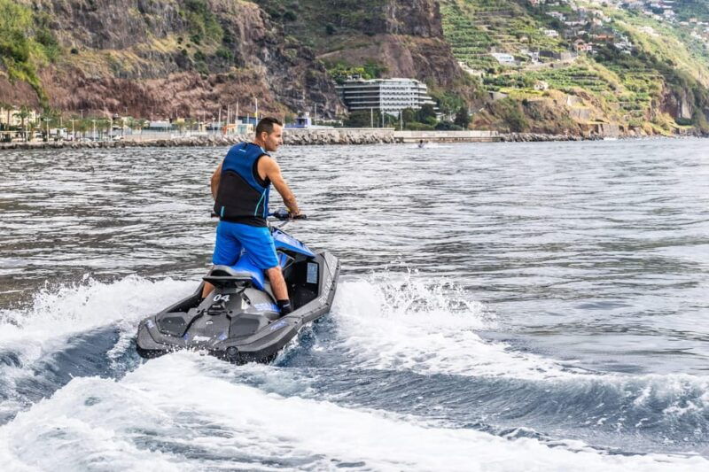 madeira-calheta-jet-ski-rental