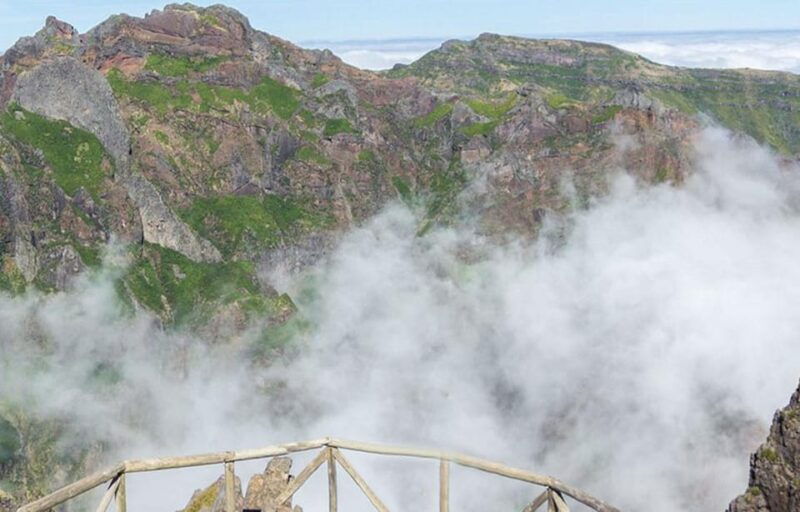 madeira-easttour-on-4x4-peaks-levada-walk-rum-tasting
