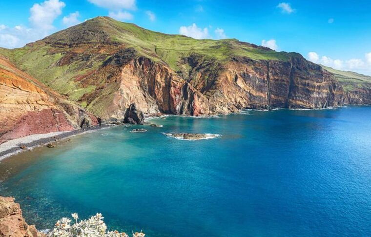 madeira-easttour-on-4x4-peaks-levada-walk-rum-tasting
