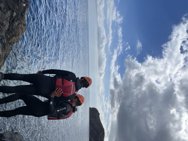 madeira-garajau-coastal-hike-and-cliff-jumping