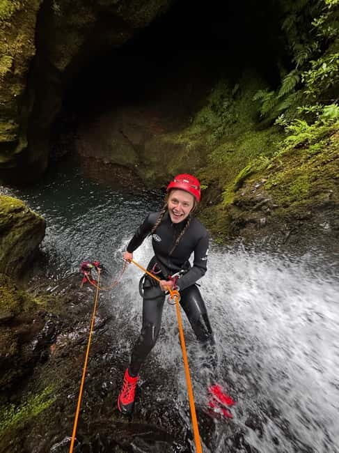Madeira: Intermediate Canyoning Tour - An Overview of the Madeira Intermediate Canyoning Experience