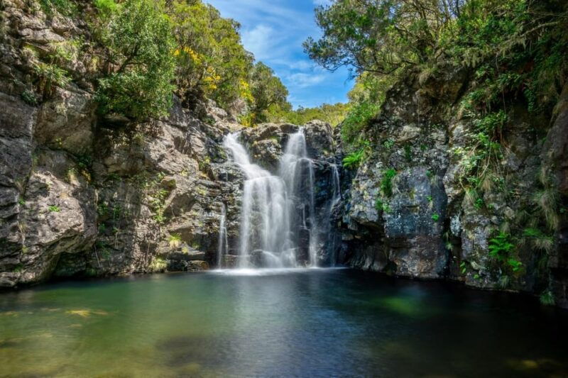madeira-island-walk-lakes-of-madeira-levada-do-alecrim