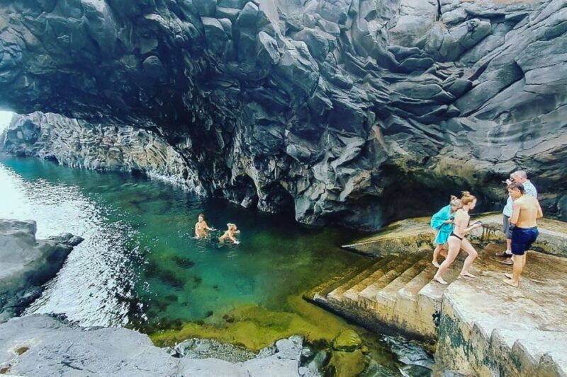 madeira-jeep-4x4-safari-tour-with-porto-moniz-natural-pools