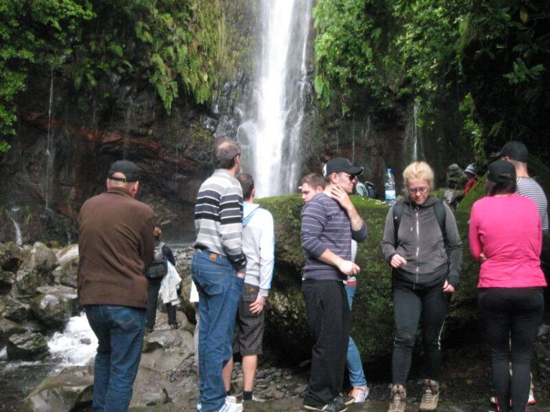 madeira-mountain-walk-with-lagoon-and-waterfalls