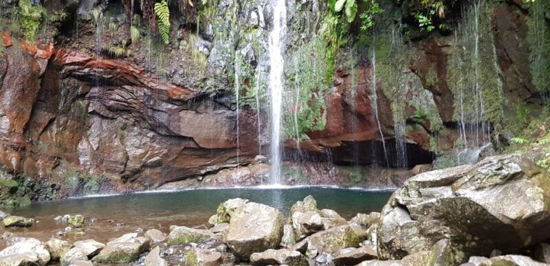 madeira-mountain-walk-with-lagoon-and-waterfalls