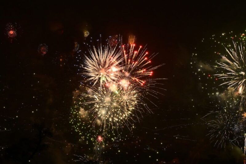madeira-new-years-eve-fireworks-catamaran-cruise