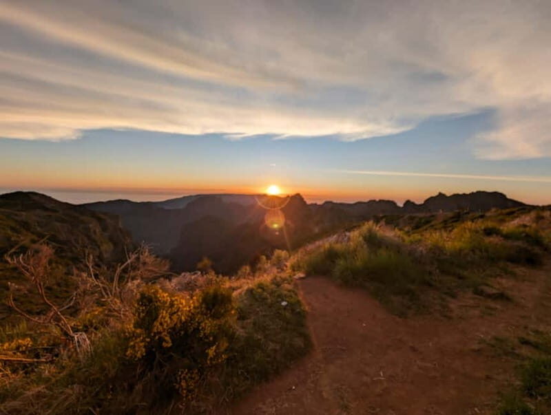 Madeira: Pico Arieiro Sunset with Stairway to Heaven Option - Starting the Journey: Convenient Pickups and Transfers