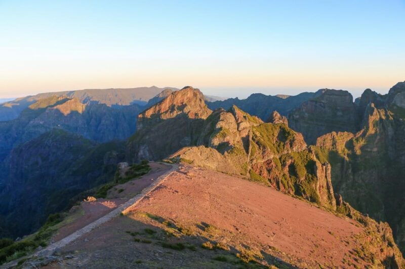 madeira-pico-do-arieiro-to-pico-ruivo-guided-hike