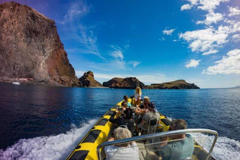 madeira-ponta-de-sao-lourenco-lighthouse-boat-tour