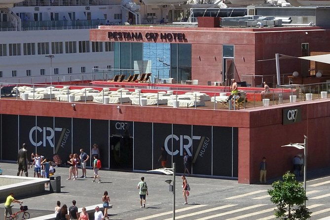 madeira-private-cristiano-ronaldo-tour-with-cr7-museum