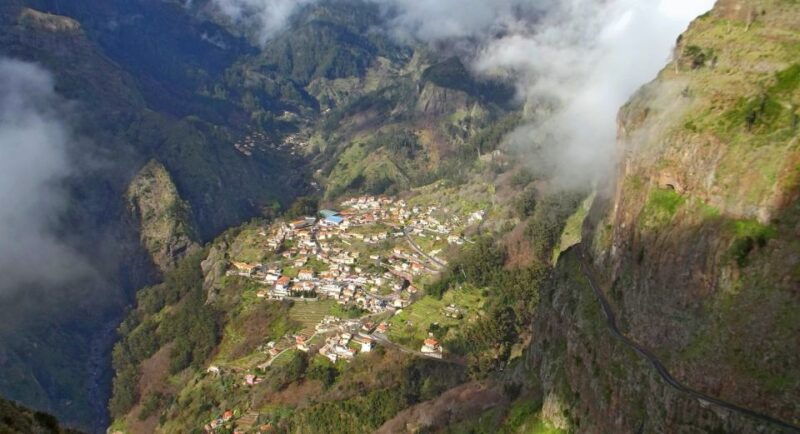 madeira-private-nuns-valley-tour-by-tukxi