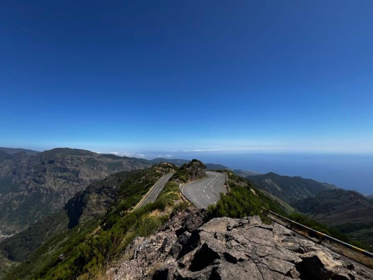 madeira-private-premium-eco-friendly-tour-in-electric-car