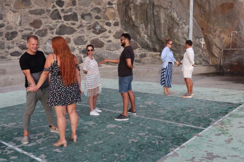 madeira-salsa-and-bachata-dance-and-discovery-experience
